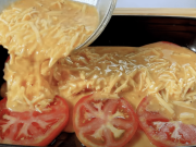 Zapečená rajčata se sýrem a vejci – rychlá večeře hotová do 30 minut