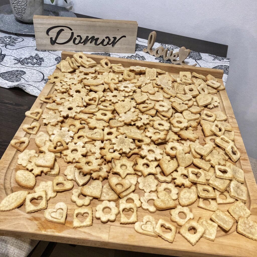 Jogurtové cukroví se skořicí: Recept na měkké a vláčné cukroví, které dlouho vydrží