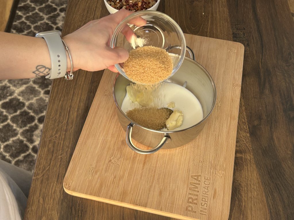 Neodolatelné kakaové sušenky s karamelizovaným ovocem a ořechy