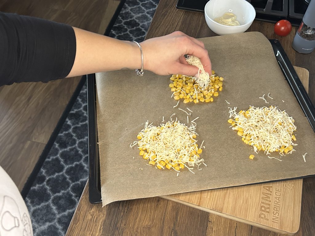 Kukuřičné tacos se sýrem a zeleninou