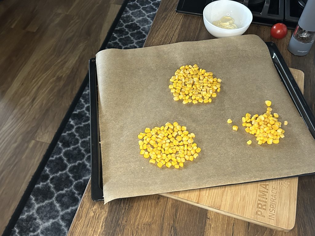 Kukuřičné tacos se sýrem a zeleninou