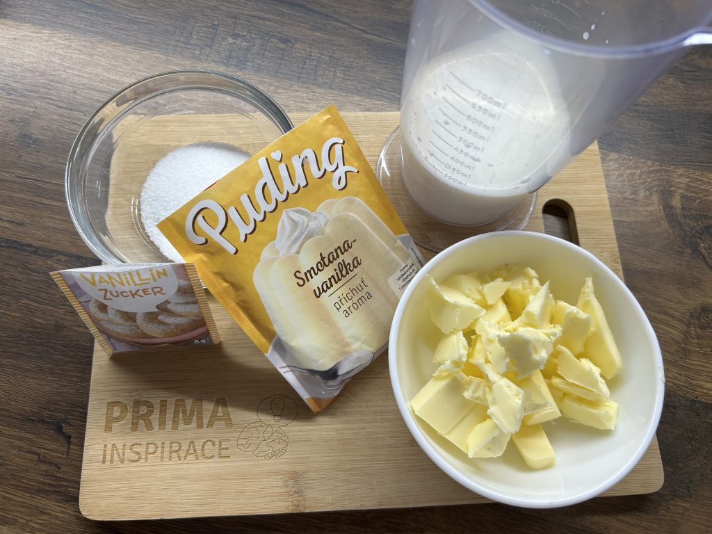 Ledovky s vanilkovým pudinkovým krémem a citronovou polevou