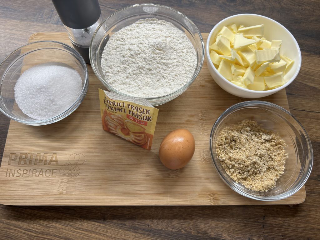 Ledovky s vanilkovým pudinkovým krémem a citronovou polevou