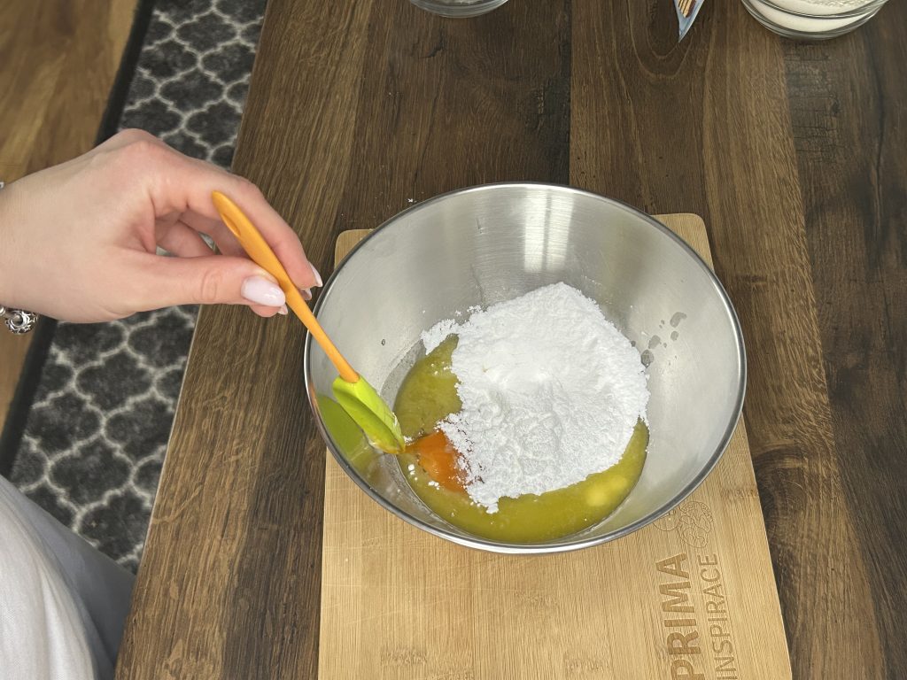 Medové kuličky - recept na vánoční cukroví