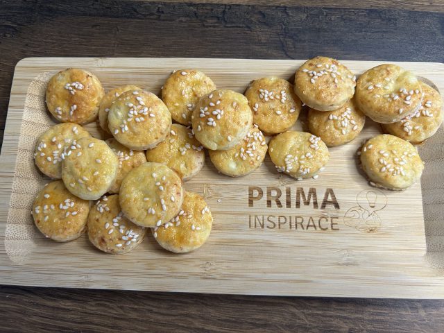 Pagáčky z cottage sýra bez kynutí Pagáčky z cottage sýra bez kynutí