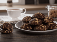 Domácí máslové sušenky s kakaem - rychlé, křehké a hotové za pár minut