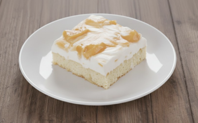 Nepečený pomerančový dort se sušenkovým základem a smetanovým krémem
