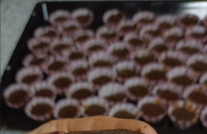 Reese’s košíčky – čokoládové košíčky plněné arašídovým máslem Reese’s košíčky bez pečení – čokoládové košíčky s arašídovým máslem