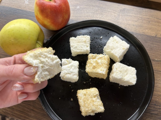 Jablečné marshmallow bez cukru – lehký nepečený dezert jen z ovoce Jablečné marshmallow bez cukru – lehký nepečený dezert jen z ovoce