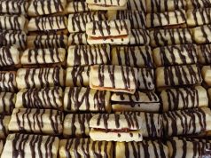 Vánoční banánky ze strojku: Jednoduchý recept na cukroví, které se vždy povede a chutná jako od babičky