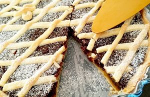 Mřížkový koláč s makovo-jablečnou náplní: Tradiční recept na vláčný makový koláč s křehkým těstem