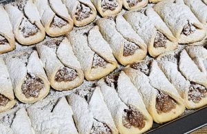 Jogurtové koláčky s jablečno-ořechovou náplní: vláčné, voňavé a bez kynutí