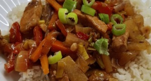 Rychlá masová směs na pánvi: Jednoduchý recept se zeleninou a rýží pro celou rodinu Masová směs se zeleninou z vepřové kotlety: Jednoduchý a variabilní recept