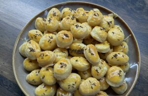 Brynzové pečivo – rychlé a snadné pohoštění pro návštěvu Brynzové pečivo – rychlé slané pohoštění s výraznou chutí brynzy