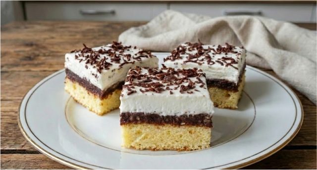 Řezy Sladké sny – citronový korpus se sušenkovo-čokoládovou náplní