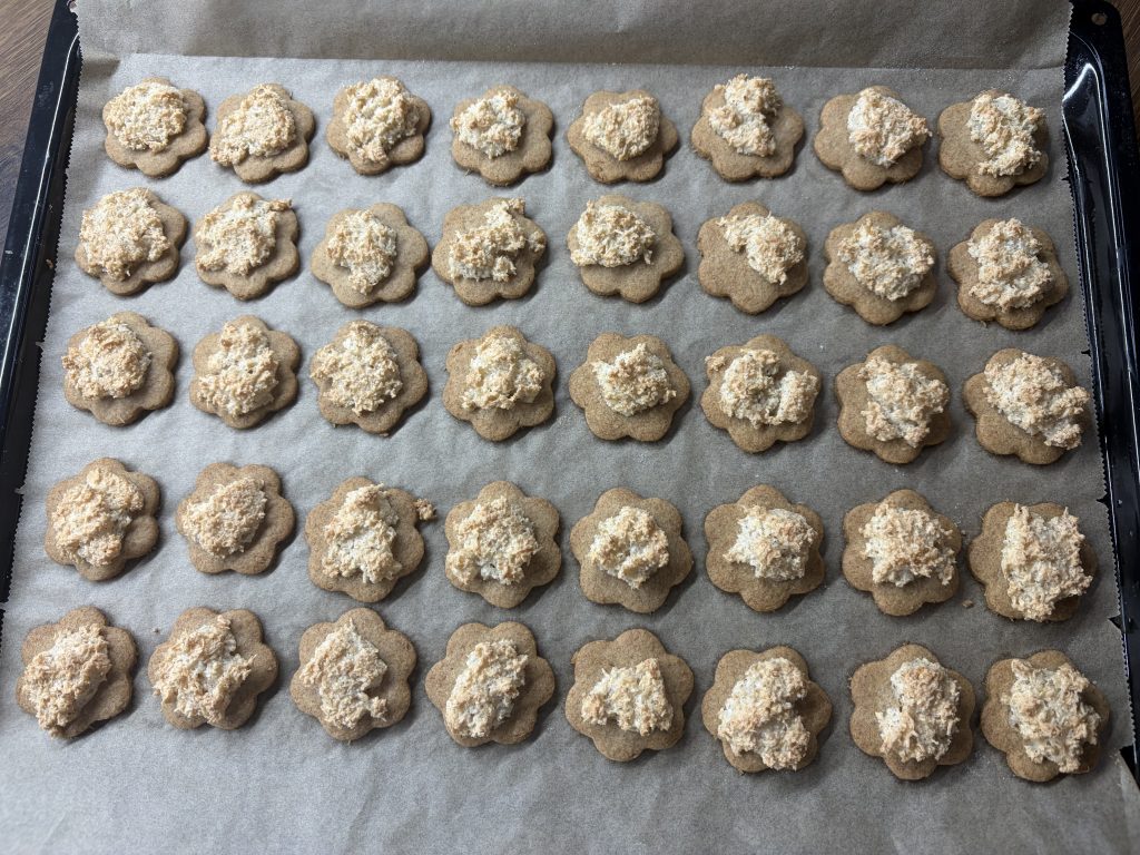 Kokosky na vanilkových sušenkách