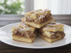 Mřížkovaná buchta s džemem a ořechovou náplní: Vůně domova, která mizí z plechu