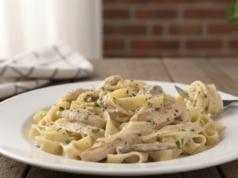 Vynikající krémové těstoviny na houbách a navíc s kuřecím masem! Krémové těstoviny s houbami a kuřecím masem - Rychlý oběd do 30 minut
