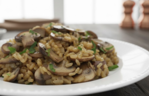 Inspirace na SUPER RYCHLÝ oběd – Houbové rizoto! Krémové houbové rizoto na smetaně: Rychlý oběd z pár surovin hotový do 30 minut