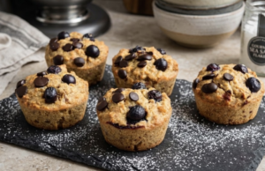 Zdravé mlsání – Vyzkoušejte tyto BEZ lepkové banánové muffiny! Bezlepkové banánové muffiny z ovesných vloček: zdravé mlsání hotové za pár minut