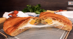 Jednoduchý recept na skvělou pizza kapsu plnou sýra a šunky!