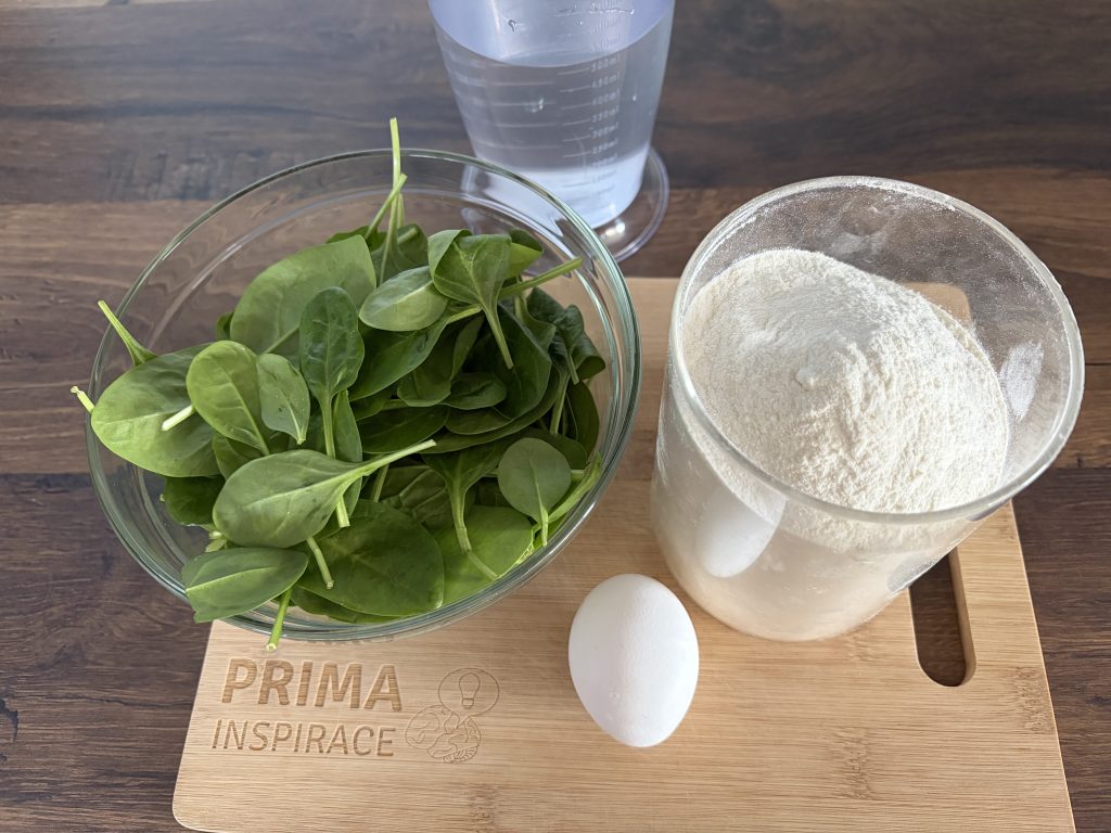 Špenátové halušky se sýrovou omáčkou