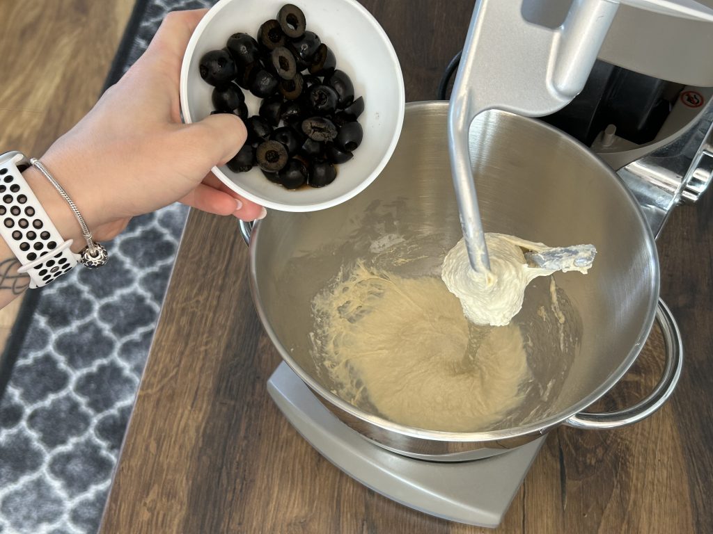 Chlebové tyčinky s olivami