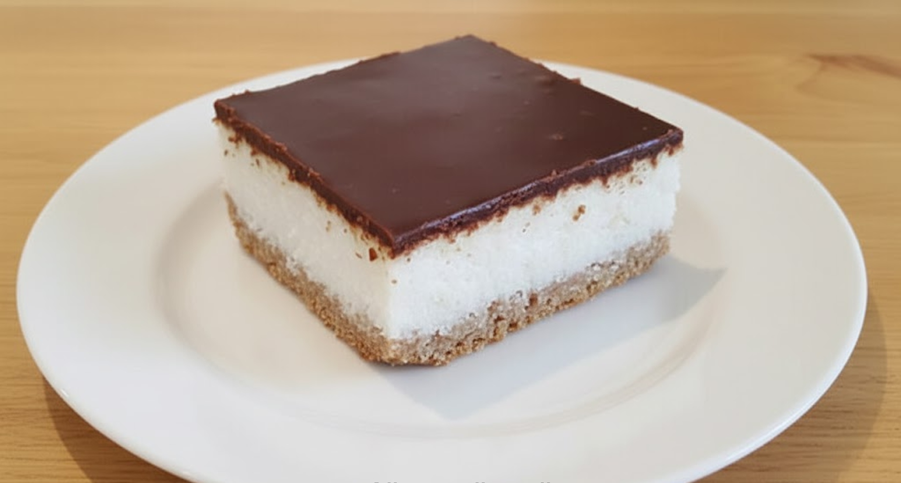 Nepečený kokosový koláč Bounty: luxusní dezert bez pečení