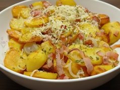 Farmářské brambory se slaninou, šunkou a sýrem