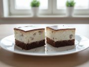 Luxusní hrnkový čokoládový zákusek s krémem a ganache – bez vážení