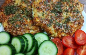 Fitness placičky z Cottage sýra: Rychlá a chutná večeře plná bílkovin Pečené placičky z Cottage sýra – rychlé, lehké a plné chuti