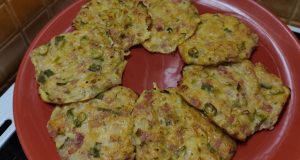 Fitness cottage placky se šunkou: Bílkovinová bomba z jedné misky Placky z cottage sýra pečené v troubě: zdravý a rychlý oběd