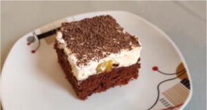 Vynikající řezy s broskvemi, Nutellou a krémem z mascarpone Čokoládovo-broskvové řezy s Nutellou a mascarpone krémem
