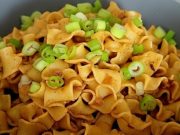 Poctivý domácí Granadýr: Levné a syté jídlo, které voní uzeným Granadýr na talíři.