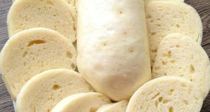 Kynutý knedlík dělaný nad párou – nadýchaná klasika české kuchyně