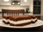 Domácí mléčný řez – jemný kakaový korpus s medovým krémem