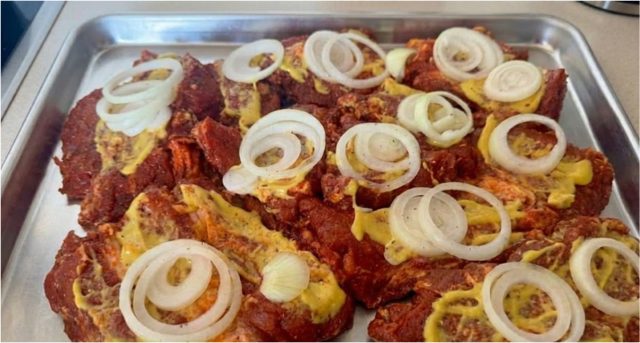 Pečená krkovička s francouzskou hořčicí – maso, které se rozpadá na jazyku