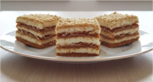Neskutečně lahodné Lotus řezy: Karamelový sen se sametovým krémem Nepečené Lotus řezy s mascarpone a čokoládou: luxusní dezert bez trouby