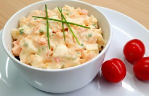 Sytá, zdravá a plná bílkovin: Tato tvarohová pomazánka s vejci je ideální pro povánoční restart!