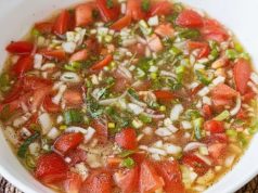 Nejjednodušší a nejlepší rajčatový salát