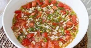 Nejjednodušší a nejlepší rajčatový salát