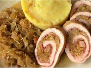 Plněné vepřové karé se zelím a slaninou pečené v troubě