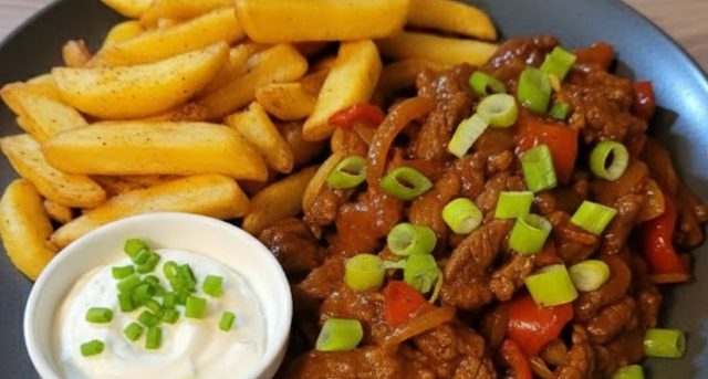 Pikantní vepřové nudličky