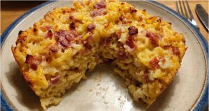 Zapečené těstoviny se šunkou a ementálem: Krémové potěšení s křupavou krustou