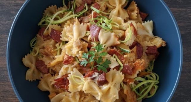 Domácí zapečené těstoviny: Šťavnatá klasika s vajíčkem, sýrem a Kunovjankou