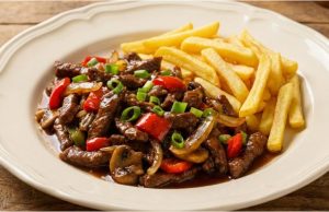 Vepřová čína s křupavou zeleninou a hranolky jako z restaurace