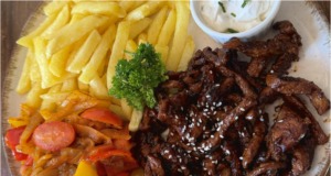 Vepřové nudličky v Teriyaki omáčce s grilovanou zeleninou