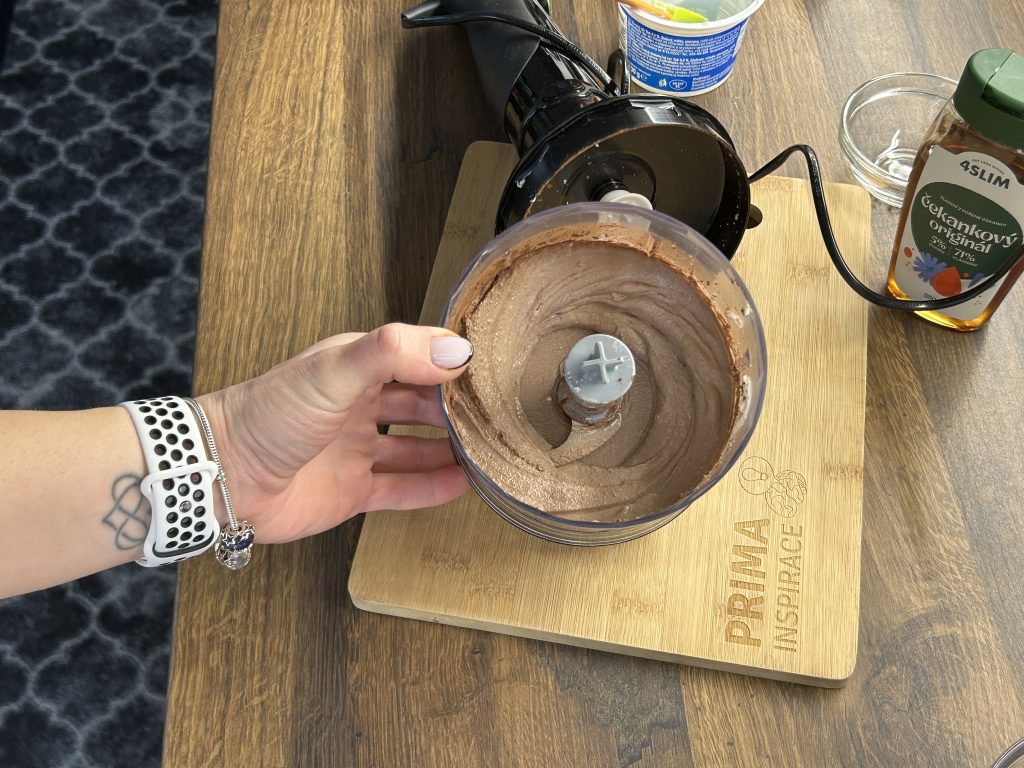 Čokoládový mousse z cottage sýra