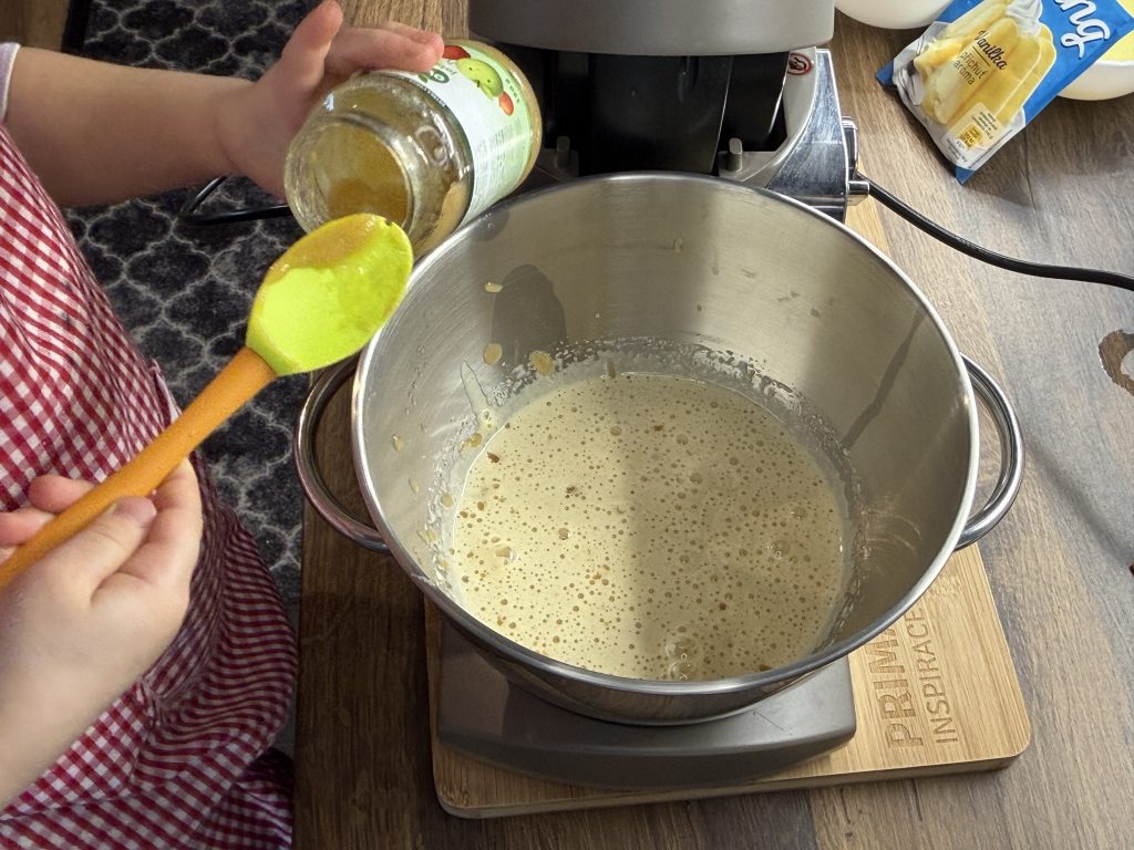 Koláč z jablečné přesnídávky