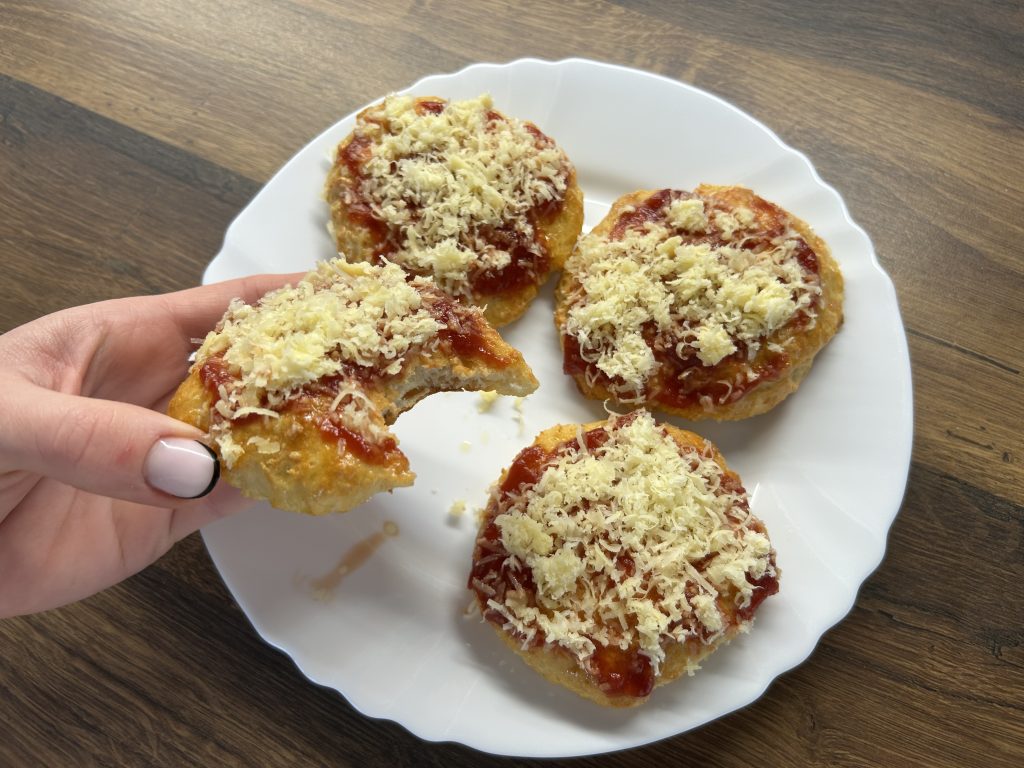 Langoše z řeckého jogurtu pečené v troubě - recept, který musíte vyzkoušet!